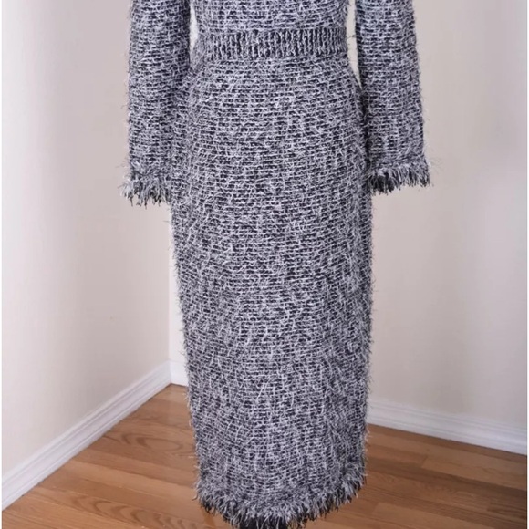 ST JOHN Knit Fringed Trim Black White Long Open Front Sweater Coat/Duster Size 8 - Picture 5 of 6